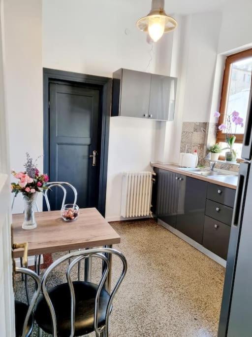 Cozy Apartment Near City Center Bukareszt Zewnętrze zdjęcie