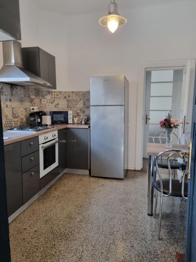 Cozy Apartment Near City Center Bukareszt Zewnętrze zdjęcie